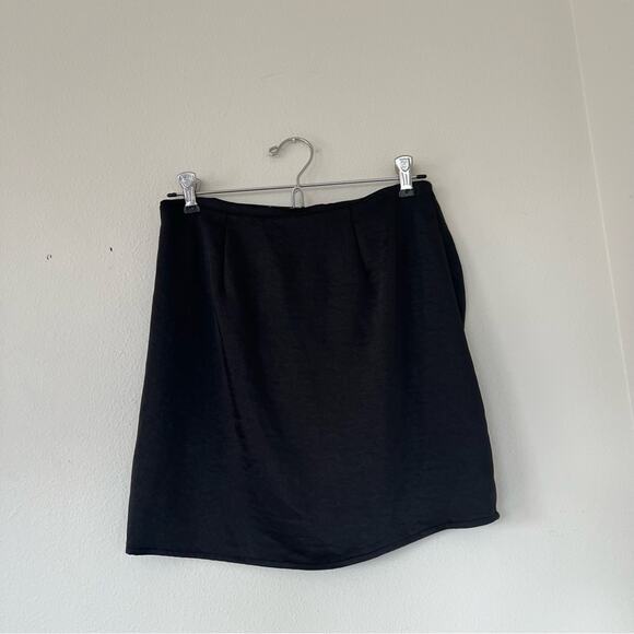 Oak + Fort Black Satin Gathered Mini Skirt - Picture 5 of 7